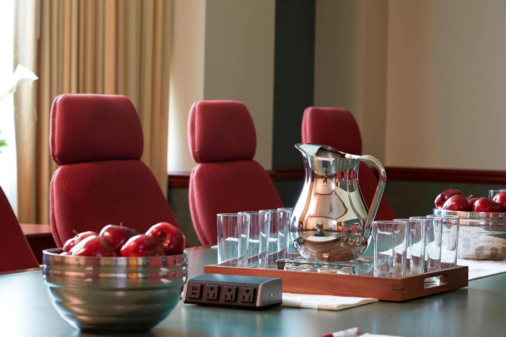 Marriott Cincinnati Northeast Мейсон Экстерьер фото